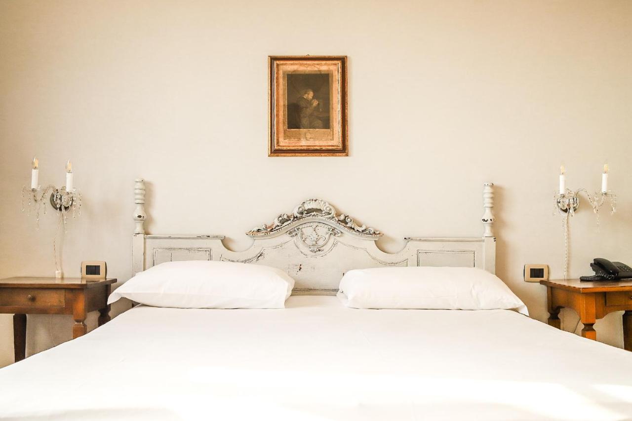 Borgo I Tre Baroni - Spa Suites & Resort Poppi Zewnętrze zdjęcie