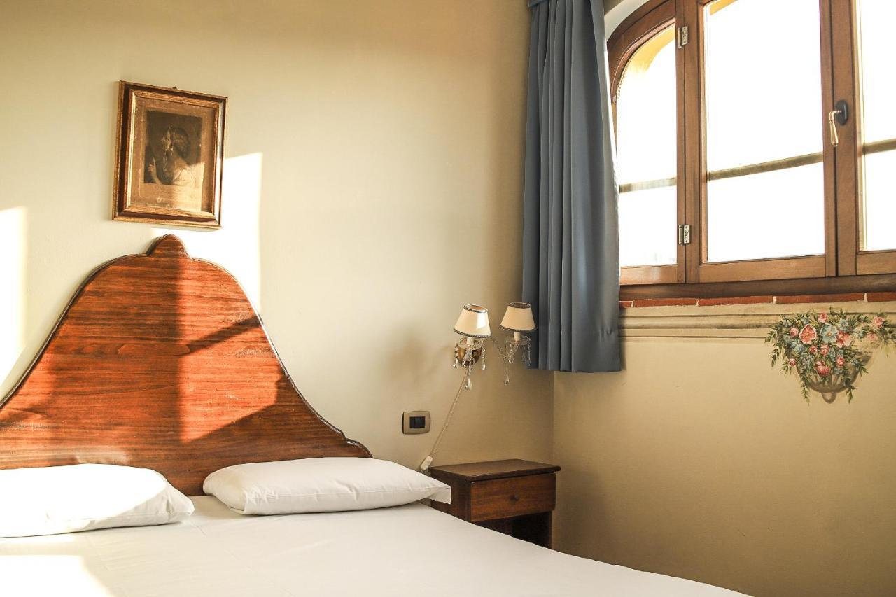 Borgo I Tre Baroni - Spa Suites & Resort Poppi Zewnętrze zdjęcie