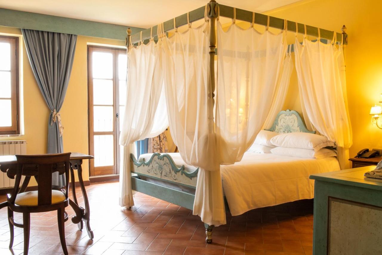 Borgo I Tre Baroni - Spa Suites & Resort Poppi Zewnętrze zdjęcie