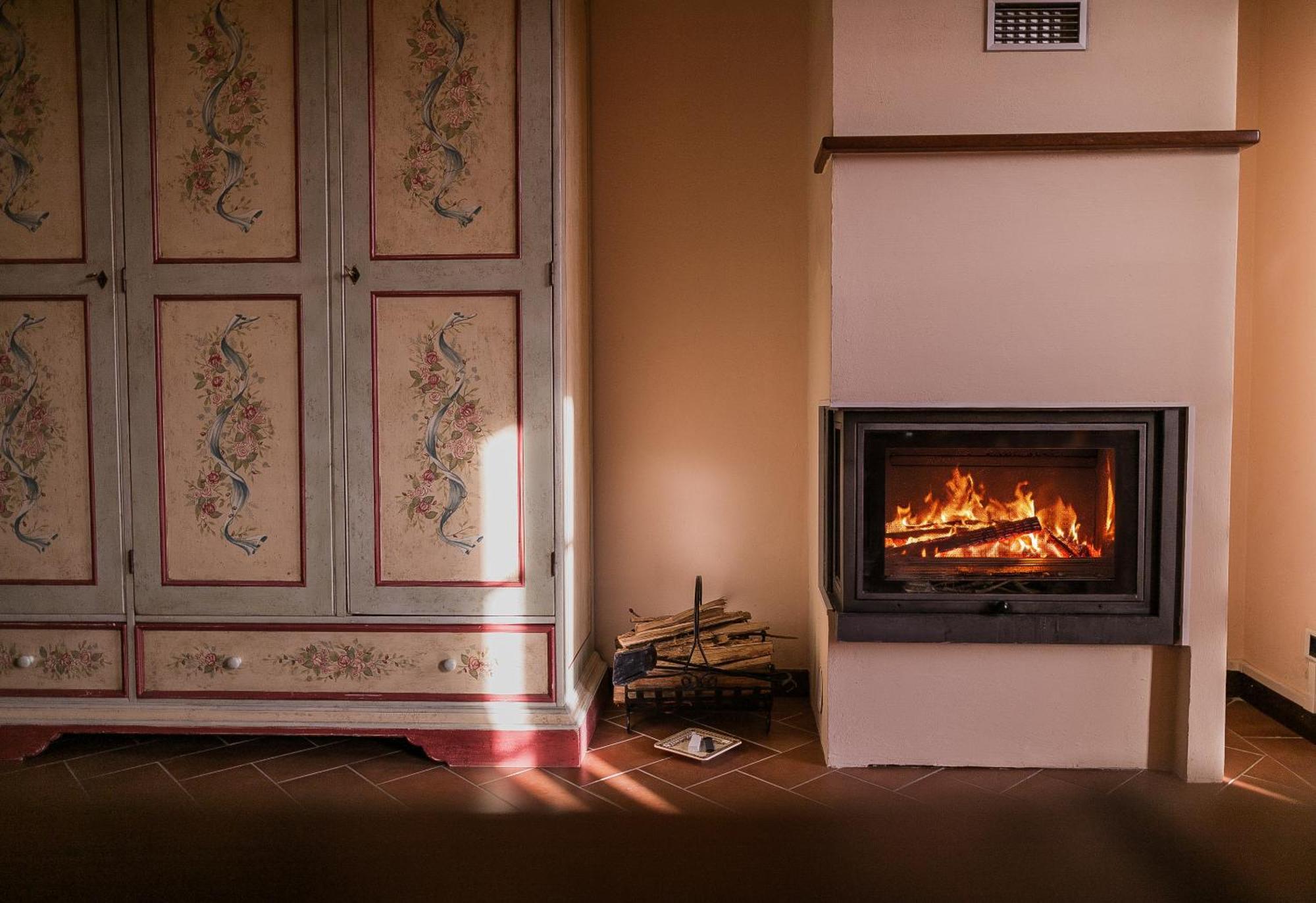 Borgo I Tre Baroni - Spa Suites & Resort Poppi Zewnętrze zdjęcie