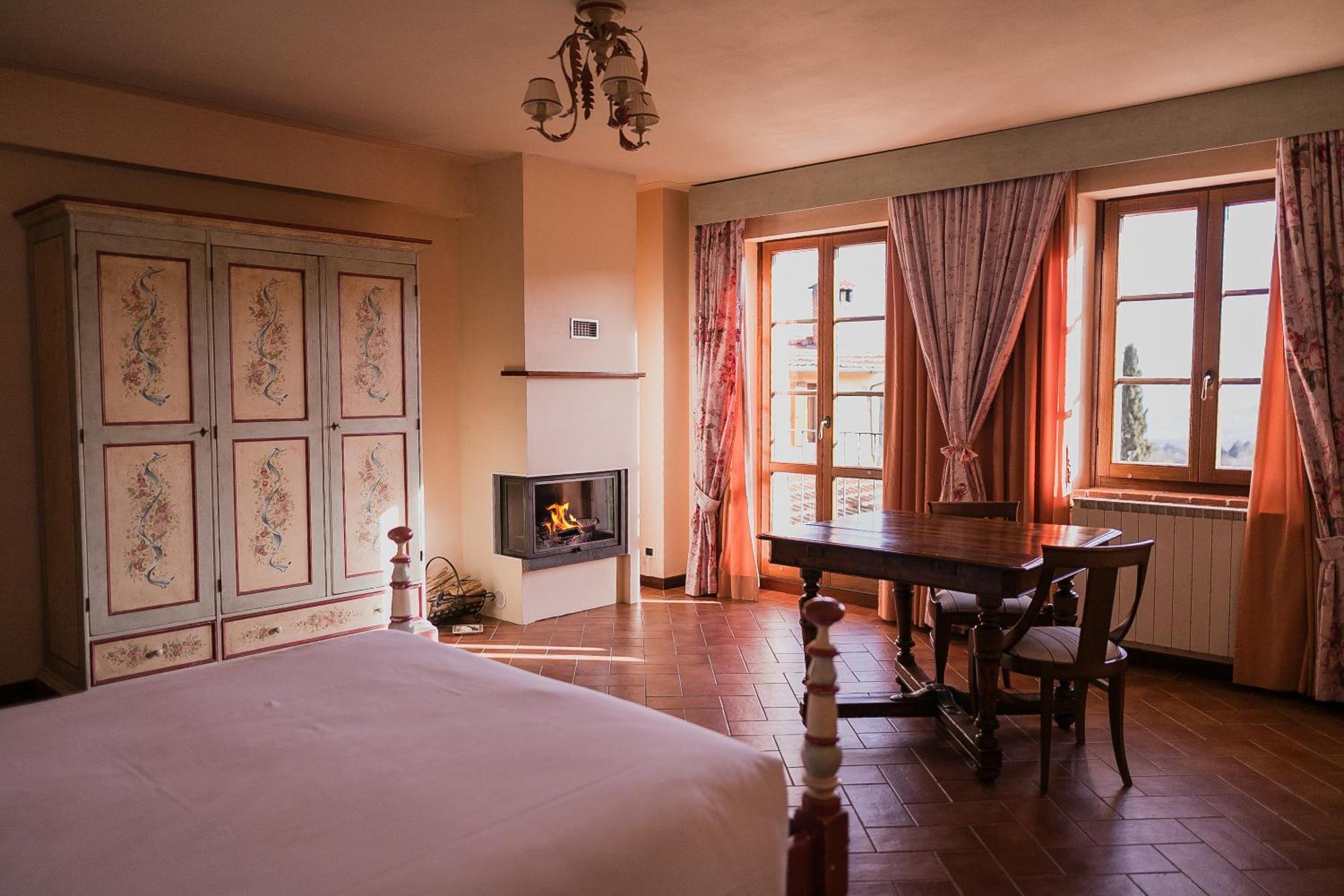 Borgo I Tre Baroni - Spa Suites & Resort Poppi Zewnętrze zdjęcie
